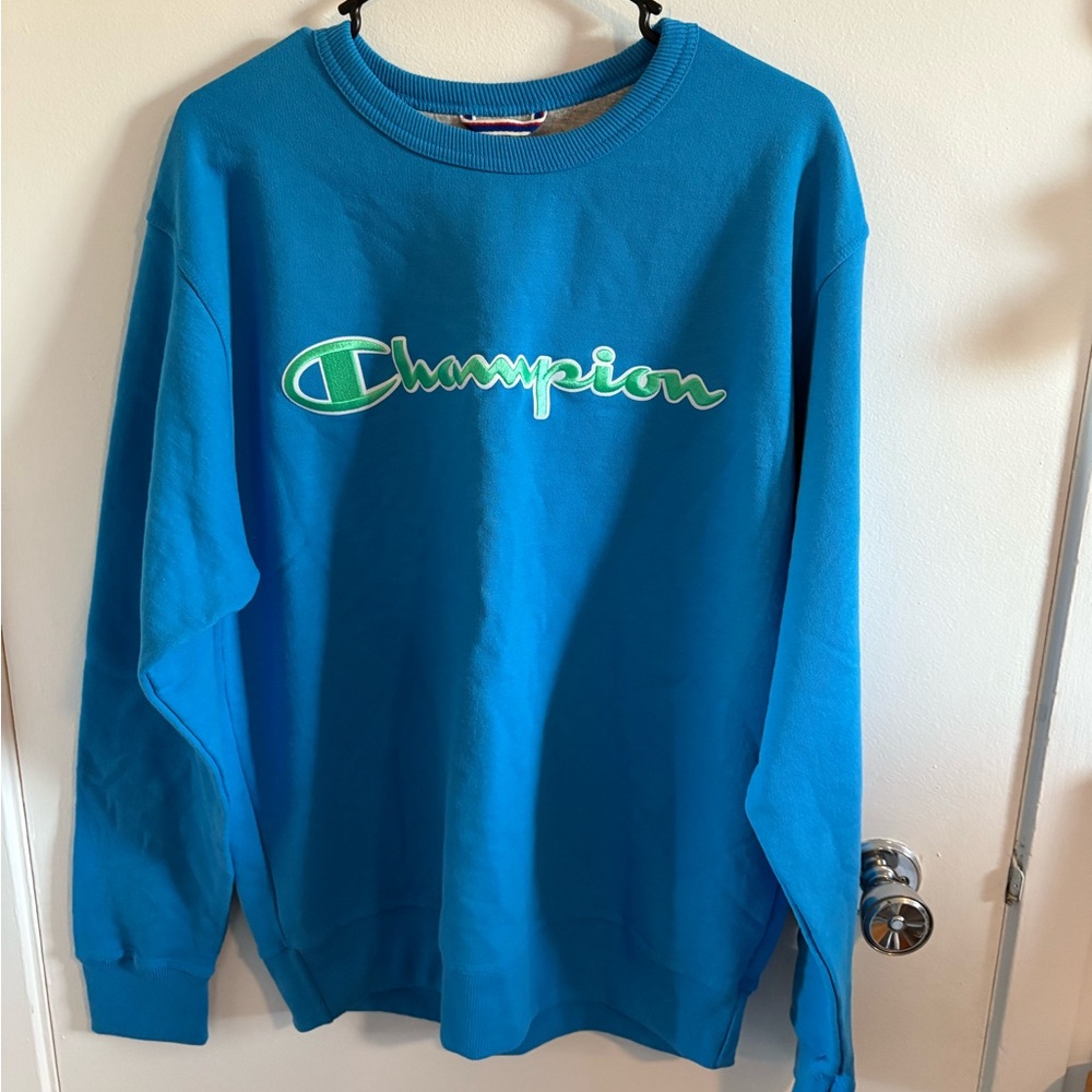 Champion Blue Men's Sweater Size Medium